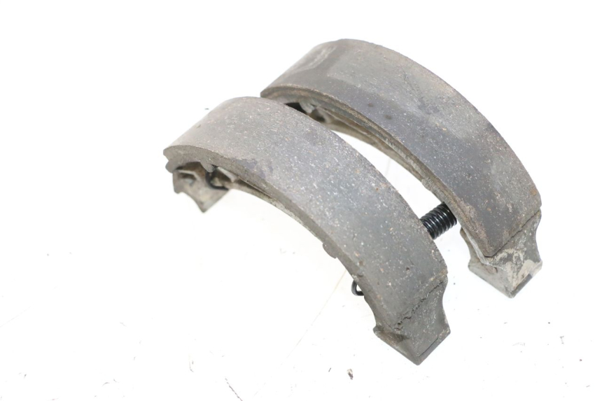 photo de BRAKE SHOES KEEWAY FOCUS 50 (2006 - 2009) - Alternative perspective