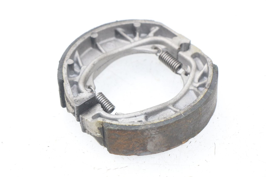 photo de BRAKE SHOE PEUGEOT KISBEE 2T 50 (2010 - 2017) - Main view