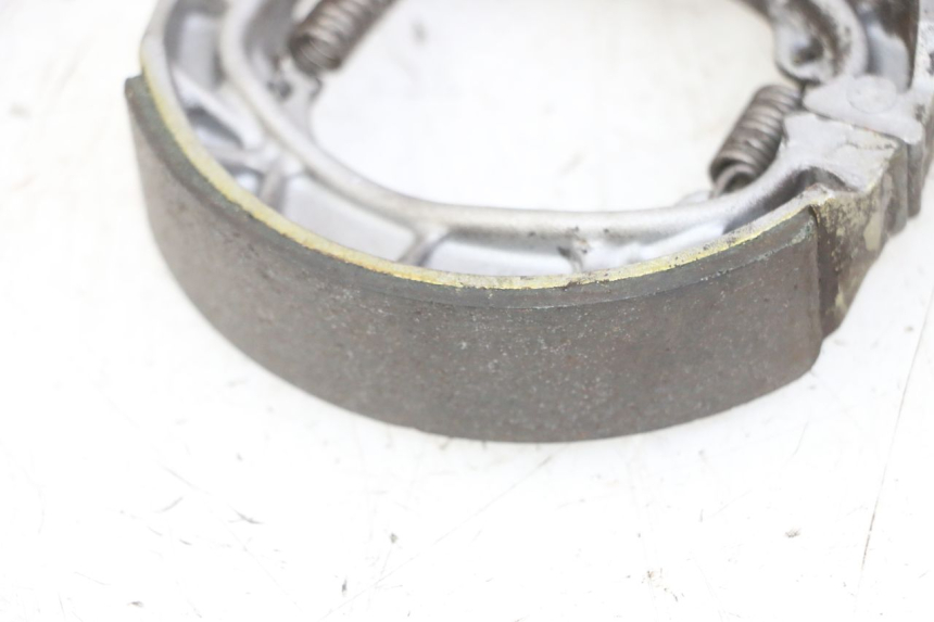 photo de BRAKE SHOES PEUGEOT KISBEE 2T 50 (2018 - 2022) - Product overview