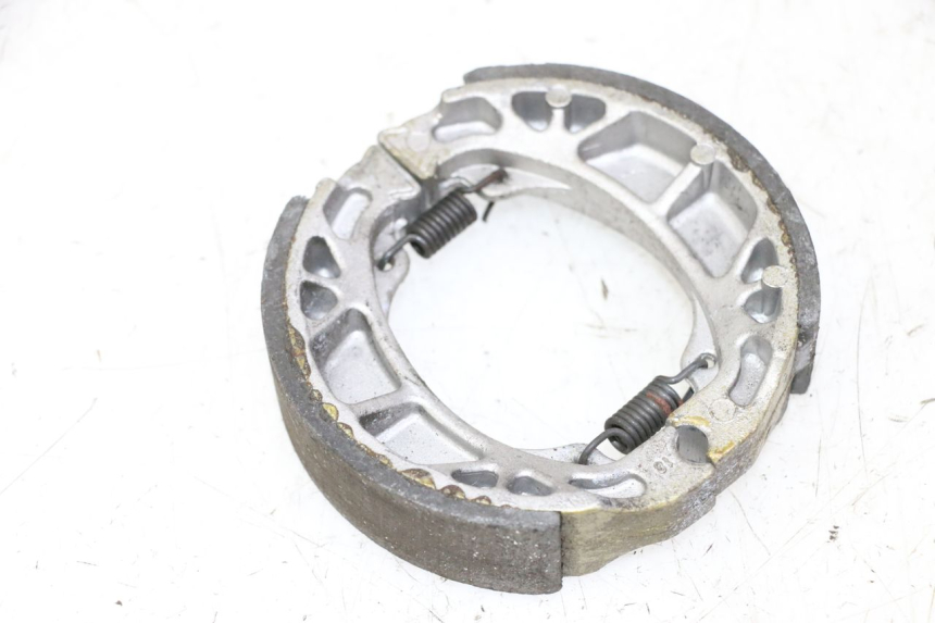photo de BRAKE SHOE PEUGEOT KISBEE 2T 50 (2010 - 2017) - Main view