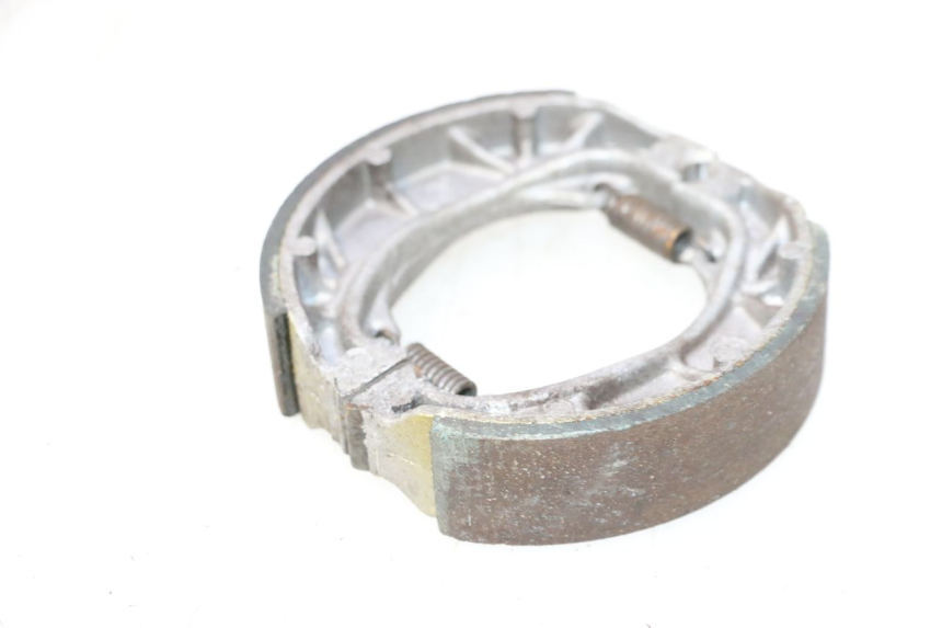 photo de BRAKE SHOES PEUGEOT KISBEE 2T 50 (2018 - 2022) - Component detail