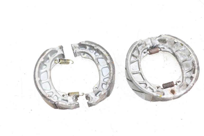 photo de BRAKE SHOE PEUGEOT LUDIX 50 (2008 - 2017) - Technical close-up