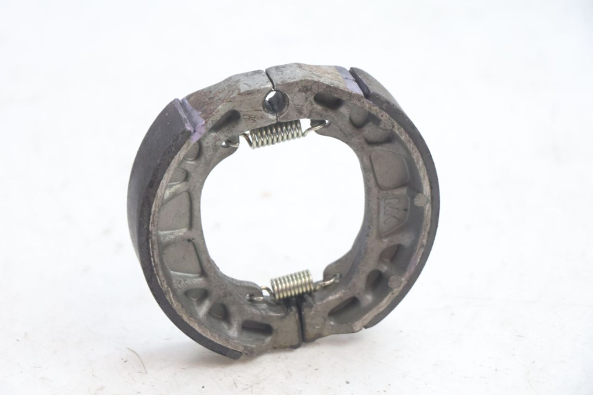 photo de BRAKE SHOES PEUGEOT LUDIX ONE 14P 50 (2004 - 2013) - Component detail