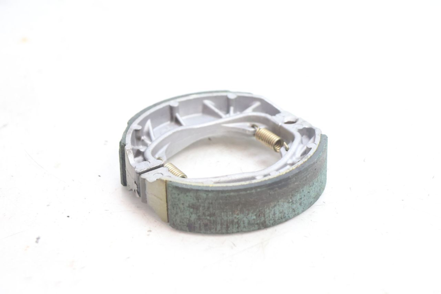 photo de BRAKE SHOES KYMCO LIKE 4T 50 (2019 - 2025) - Zoom on usage condition