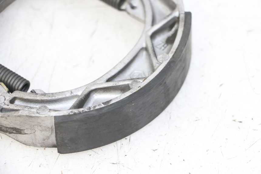 photo de BRAKE SHOES PIAGGIO NEW TYPHOON 50 (2010 - 2017) - Technical close-up
