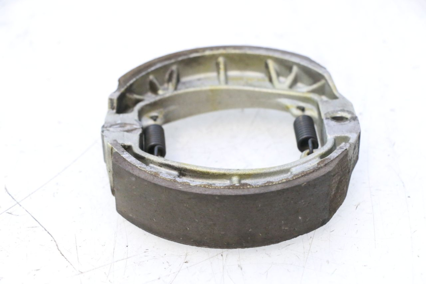 photo de BRAKE SHOES SYM ORBIT III 3 4T 50 (2021 - 2025) - Alternative perspective
