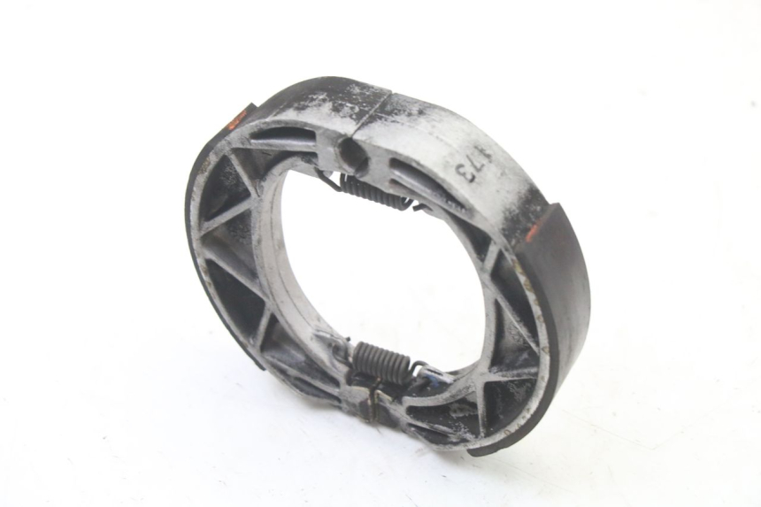 photo de BRAKE SHOE PIAGGIO FLY 2T 50 (2004 - 2017) - Component detail