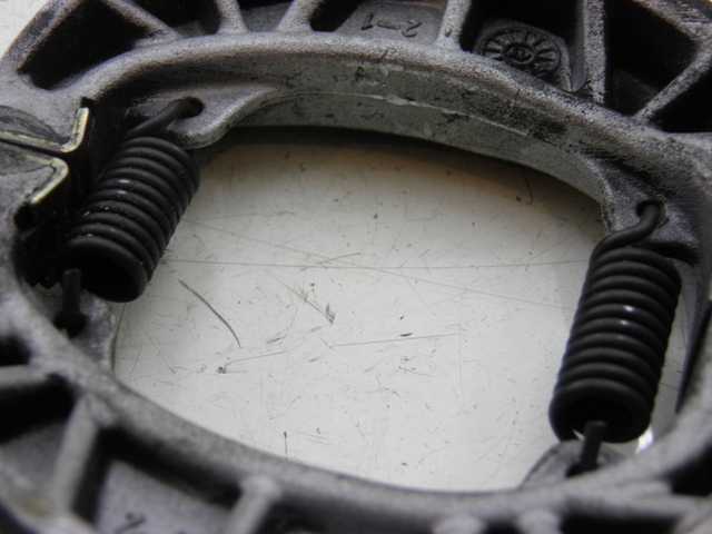 photo de BRAKE SHOES PIAGGIO ZIP 2T 50 (2009 - 2019) - Alternative perspective