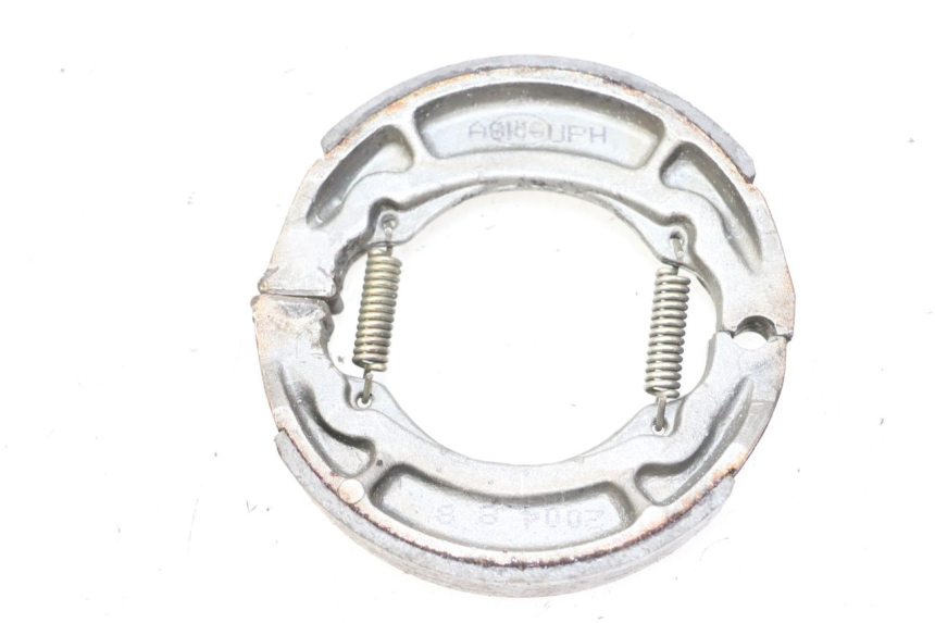 photo de BRAKE SHOE PGO RODOSHOW 2T 50 (2003 - 2007) - Zoom on usage condition