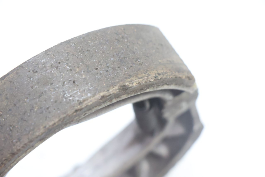 photo de BRAKE SHOES JM MOTORS SANTANA EVO 50 (2024 - 2026) - Technical close-up