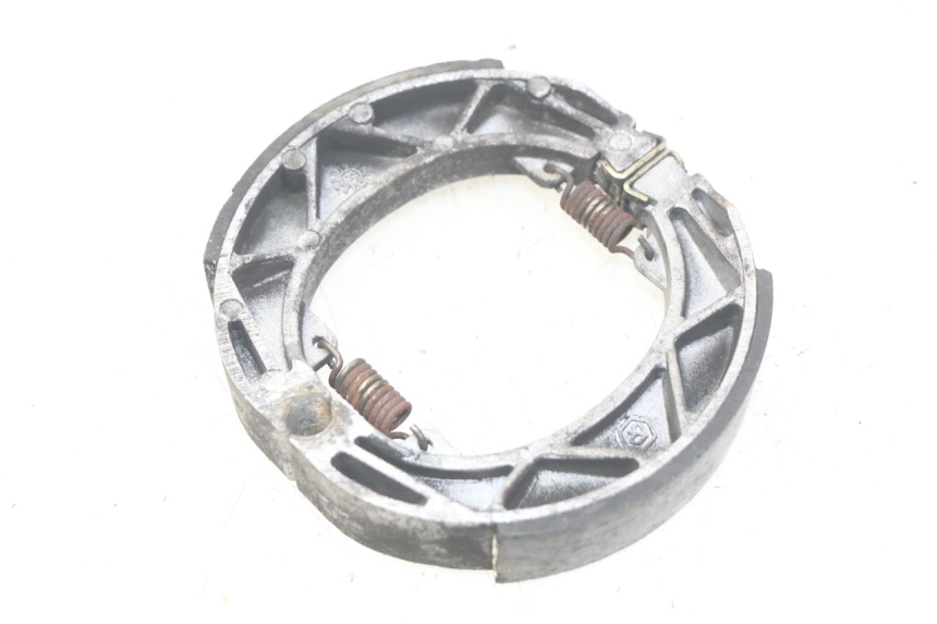 photo de BRAKE SHOE APRILIA SCARABEO 100 (2003 - 2012) - Technical close-up