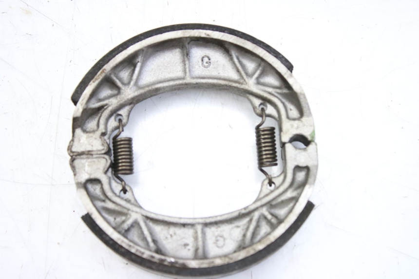photo de BRAKE SHOE PEUGEOT SV 125 (1991 - 1994) - Zoom on usage condition