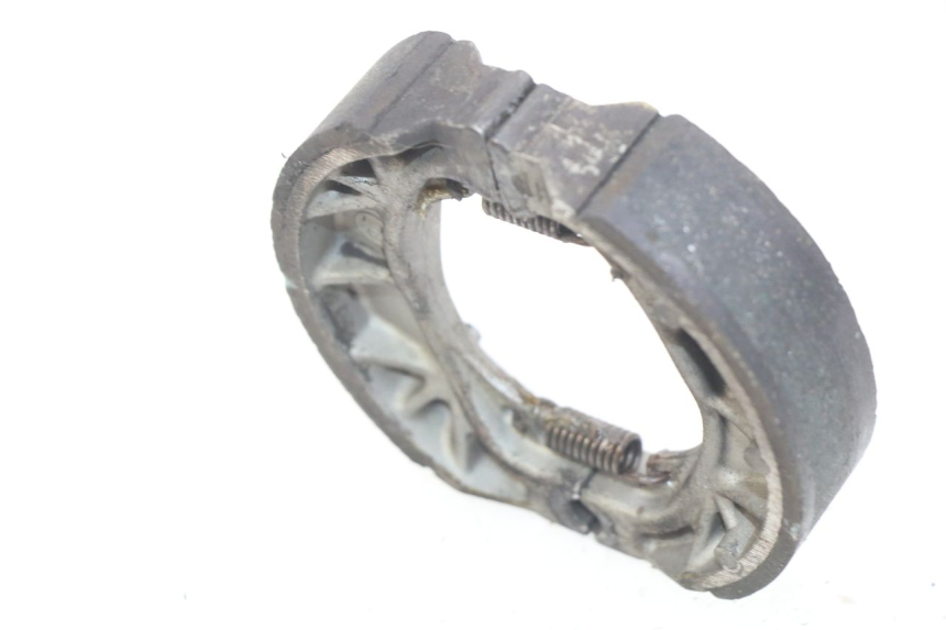 photo de BRAKE SHOE PEUGEOT V-CLIC VCLIC 50 (2007 - 2013) - Zoom on usage condition