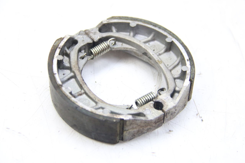 photo de BRAKE SHOE PEUGEOT V-CLIC VCLIC 50 (2007 - 2013) - Component detail