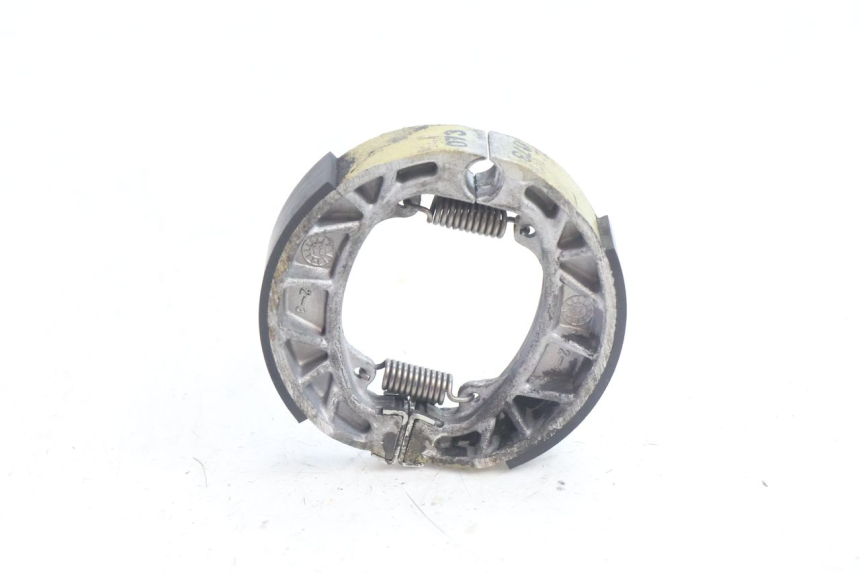 photo de BRAKE SHOES PIAGGIO VESPA PRIMAVERA 2T 50 (2013 - 2018) - Component detail