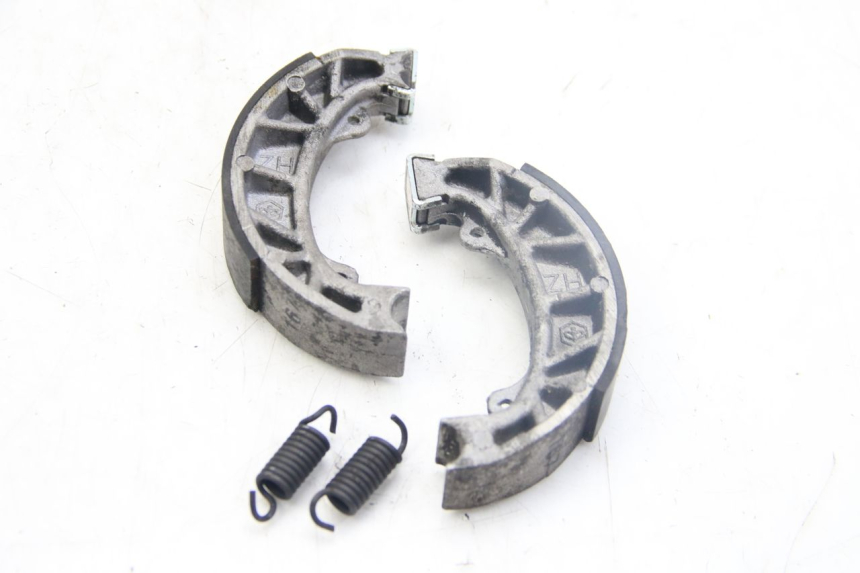 photo de BRAKE SHOE PIAGGIO ZIP 4T 50 (2018 - 2020) - Main view