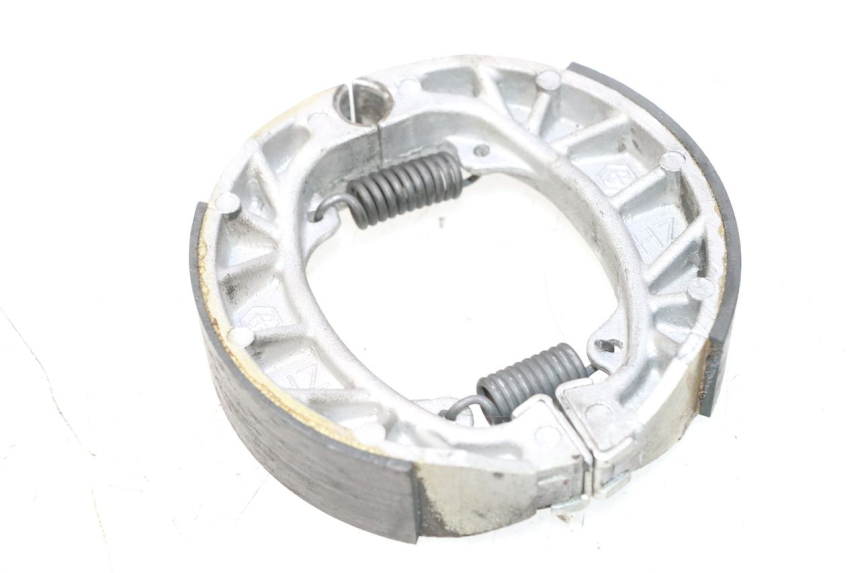 photo de BRAKE SHOES PIAGGIO ZIP IGET 4T 50 (2021 - 2023) - Alternative perspective