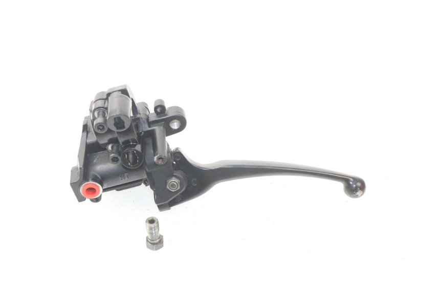 photo de FRONT BRAKE MASTER CYLINDER APRILIA ATLANTIC 125 (2003 - 2009) - Zoom on usage condition