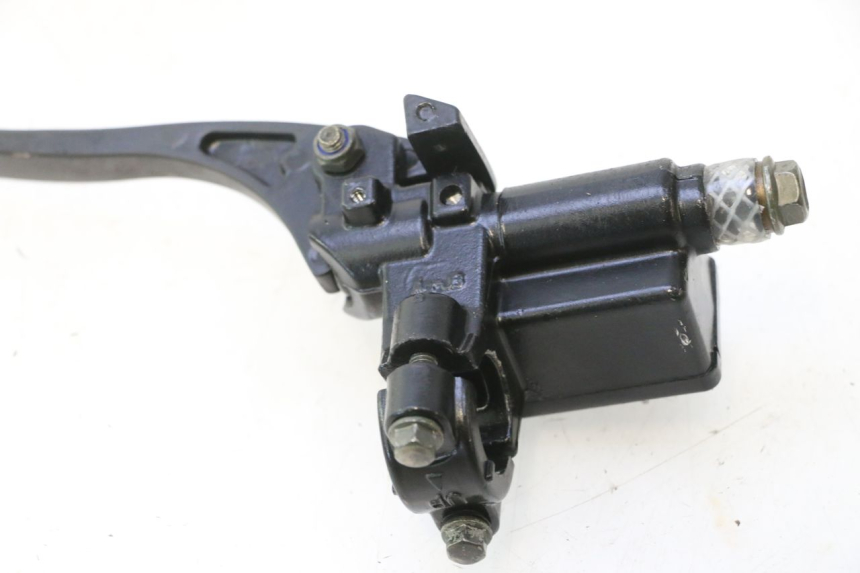 photo de FRONT BRAKE MASTER CYLINDER MASH BIBOP 2.0 50 (2021 - 2026) - Alternative perspective