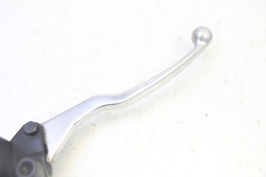 photo de FRONT BRAKE MASTER CYLINDER SUZUKI BURGMAN 125 (2007 - 2014) - Zoom on usage condition