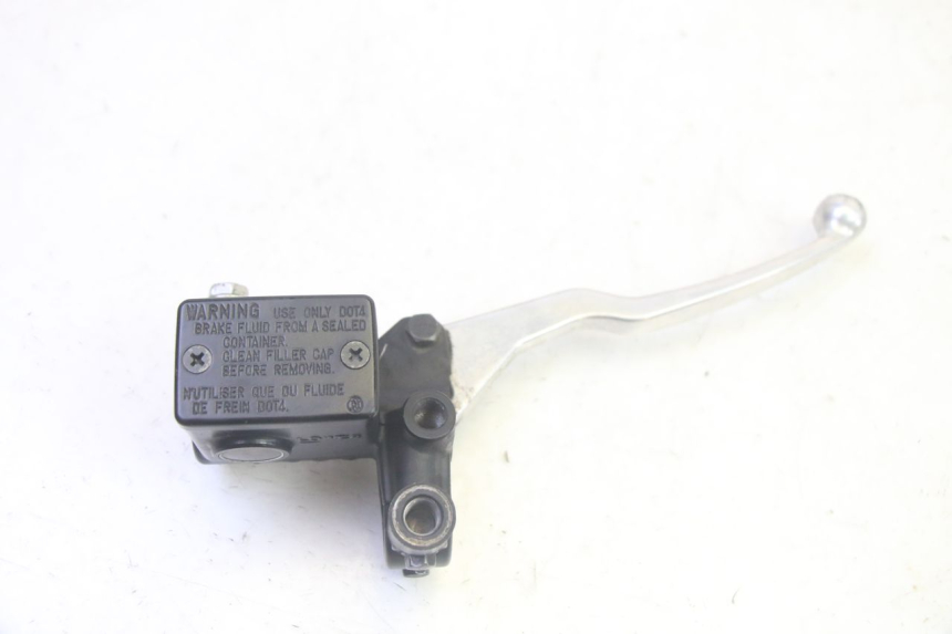 photo de FRONT BRAKE MASTER CYLINDER SUZUKI BURGMAN 125 (2007 - 2014) - Main view