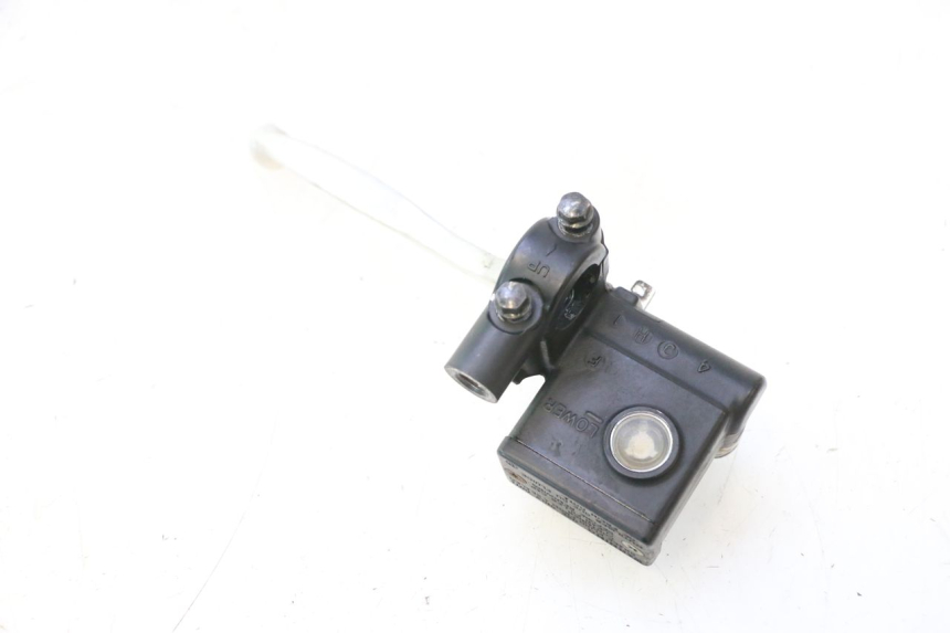 photo de FRONT BRAKE MASTER CYLINDER SUZUKI BURGMAN 125 (2007 - 2014) - Zoom on usage condition