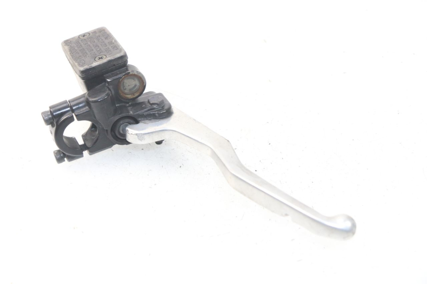 photo de FRONT MASTER CYLINDER YAMAHA BW'S BWS 125 (2010 - 2013) - Zoom on usage condition