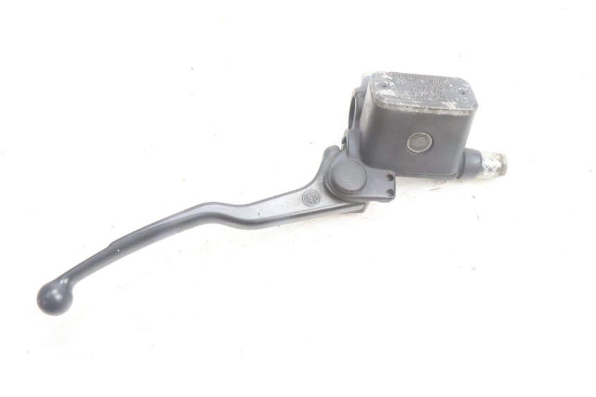 photo de FRONT BRAKE MASTER CYLINDER BMW C1 125 (2000 - 2003) - Alternative perspective