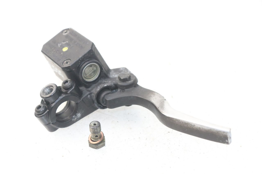 photo de FRONT BRAKE MASTER CYLINDER PIAGGIO CARNABY 125 (2007 - 2011) - Technical close-up