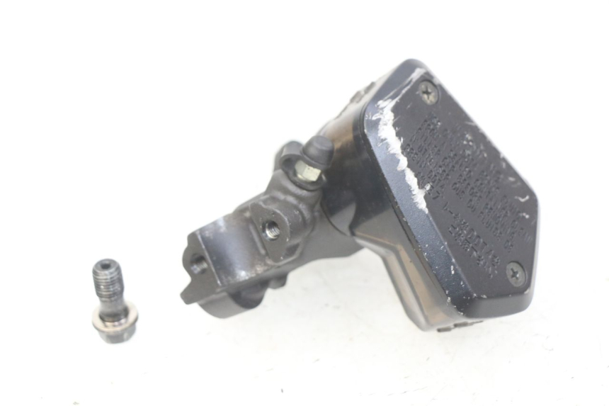 photo de FRONT MASTER CYLINDER HONDA CB R 1000 (2018 - 2023) - Main view