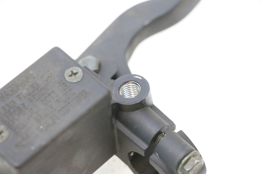 photo de FRONT BRAKE MASTER CYLINDER PEUGEOT CITYSTAR 2T 50 (2018 - 2021) - Fixing points details