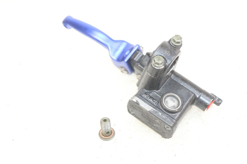 photo de FRONT BRAKE MASTER CYLINDER HONDA CR 125 (1995 - 1997) - Component detail