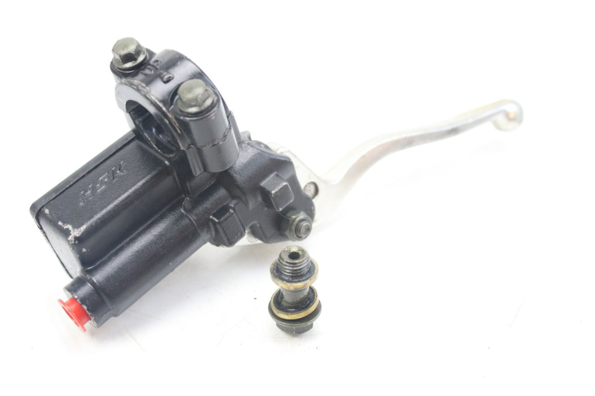 photo de FRONT MASTER CYLINDER XTRM FACTORY DIRTBIKE BSE 150 - Alternative perspective