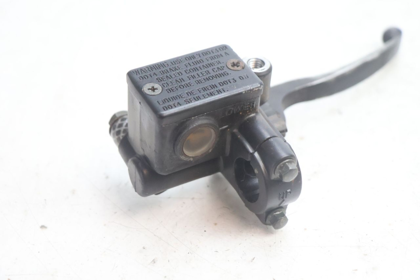 photo de FRONT BRAKE MASTER CYLINDER CF MOTO E-CHARM 125 (2005 - 2008) - Technical close-up