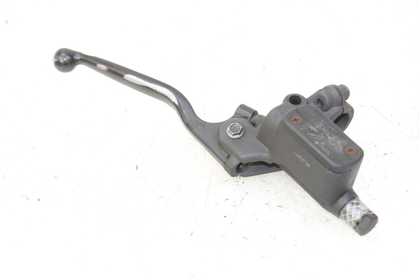photo de FRONT MASTER CYLINDER PEUGEOT ELYSTAR 50 (2002 - 2014) - Surface and material condition