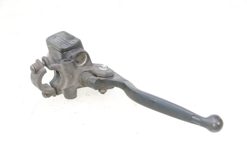 photo de FRONT MASTER CYLINDER PEUGEOT ELYSTAR 50 (2002 - 2014) - Fixing points details