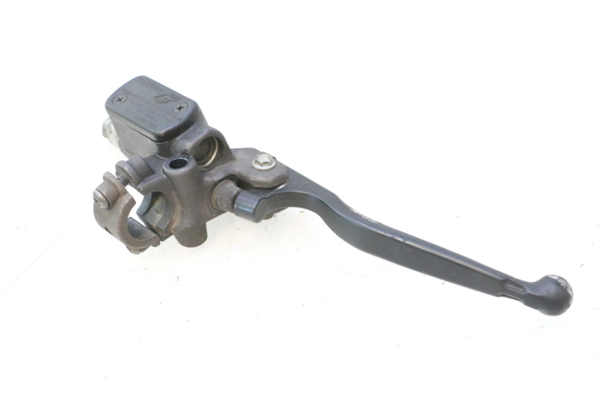 photo de FRONT MASTER CYLINDER PEUGEOT ELYSTAR 50 (2002 - 2014) - Technical close-up