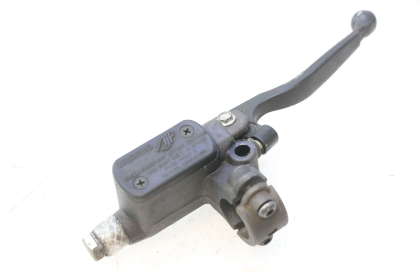 photo de FRONT MASTER CYLINDER PEUGEOT ELYSTAR 50 (2002 - 2014) - Fixing points details