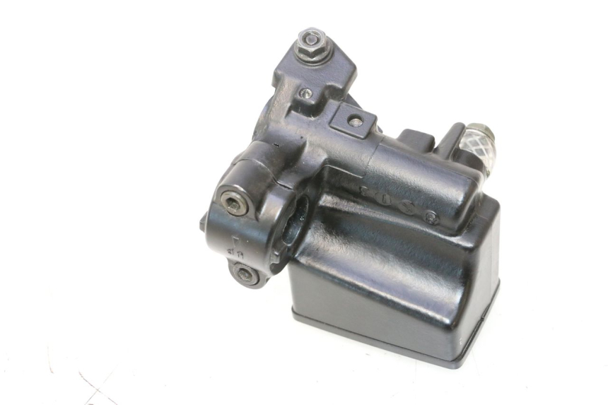 photo de FRONT BRAKE MASTER CYLINDER KAWASAKI ER-6 ER6 N 650 (2005 - 2009) - Zoom on usage condition