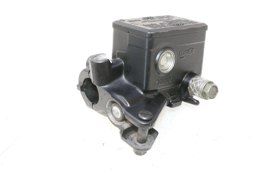 photo de FRONT BRAKE MASTER CYLINDER KAWASAKI ER-6 ER6 N 650 (2005 - 2009) - Product overview