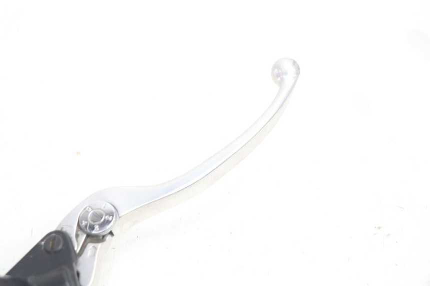 photo de FRONT BRAKE MASTER CYLINDER KAWASAKI ER-6 ER6 N 650 (2005 - 2009) - Alternative perspective