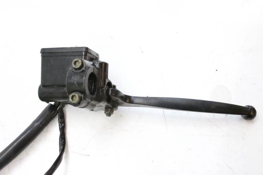 photo de FRONT BRAKE MASTER CYLINDER JM MOTORS EVOLIS 4T 50 (2018 - 2022) - Technical close-up