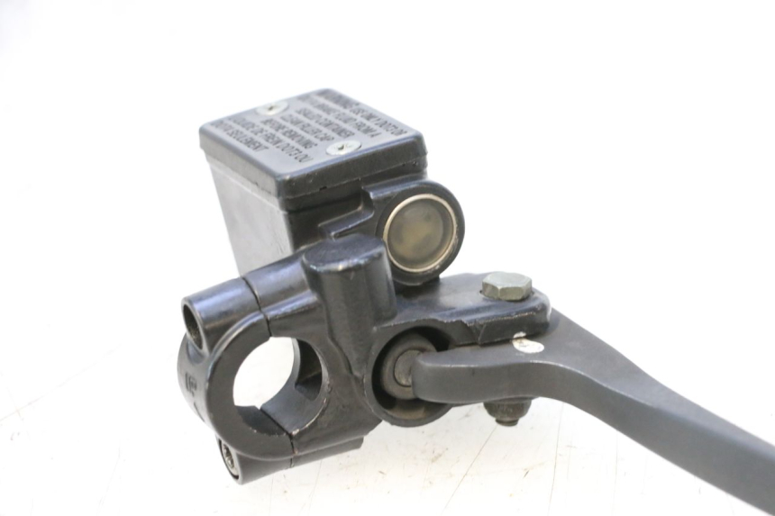 photo de FRONT BRAKE MASTER CYLINDER JM MOTORS EVOLIS 4T 50 (2018 - 2022) - Technical close-up
