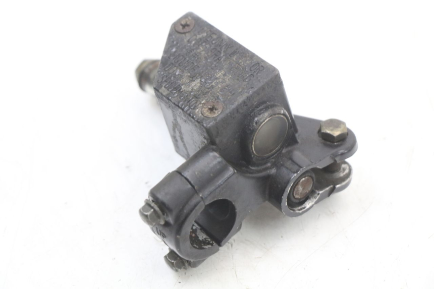photo de FRONT MASTER CYLINDER SYM FIDDLE 2 50 (2008 - 2013) - Technical close-up
