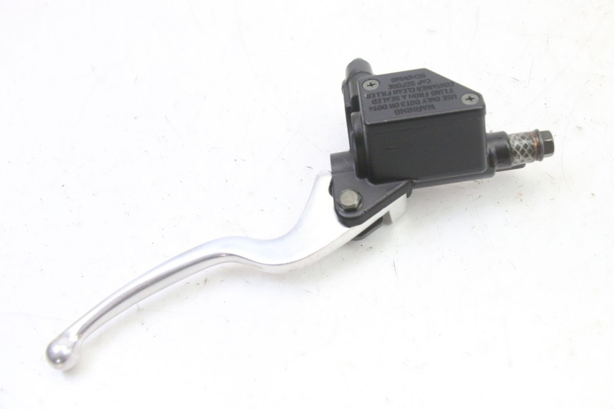 photo de FRONT BRAKE MASTER CYLINDER SYM FIDDLE 3 III 50 (2014 - 2020) - Alternative perspective