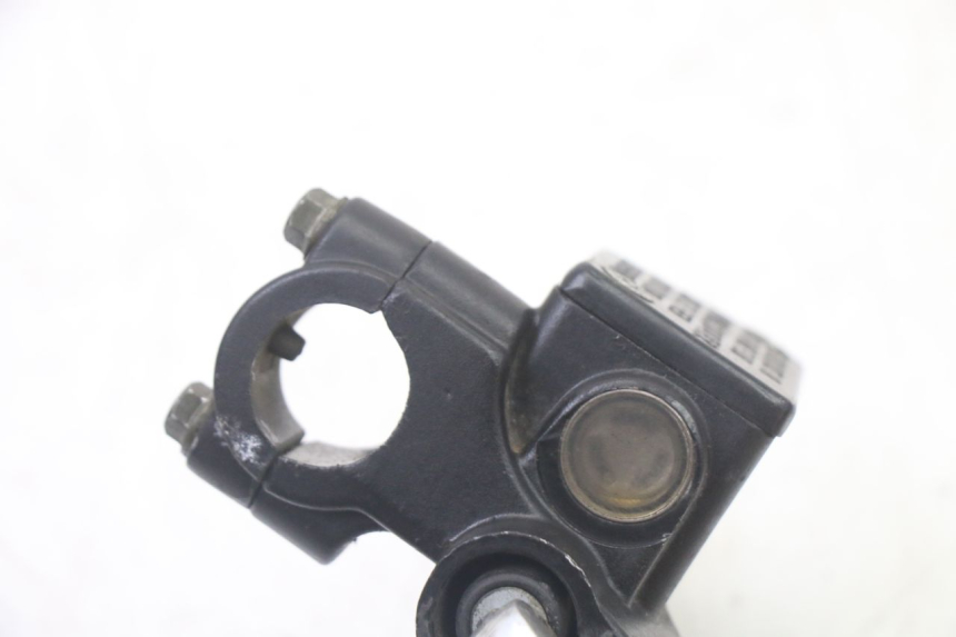 photo de FRONT BRAKE MASTER CYLINDER SYM FIDDLE 125 (2008 - 2010) - Alternative perspective