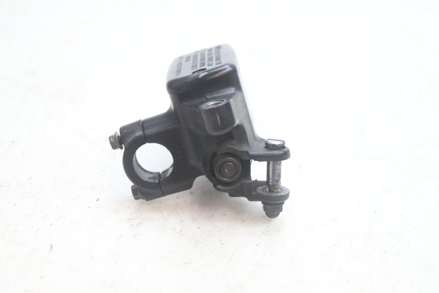 photo de FRONT BRAKE MASTER CYLINDER HONDA FJS SILVER WING SILVERWING 400 (2005 - 2008) - Product overview