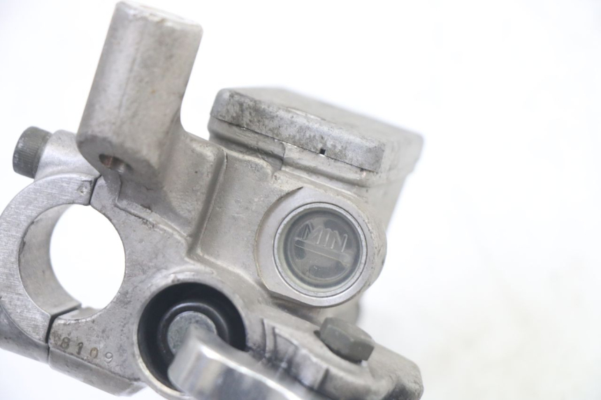 photo de FRONT BRAKE MASTER CYLINDER MBK FLAME X 125 (2007 - 2016) - Product overview