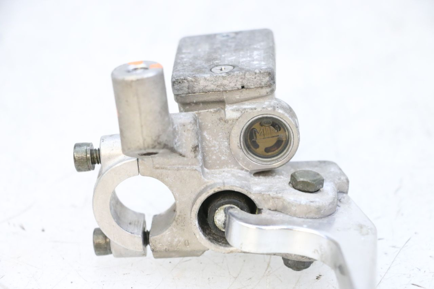 photo de FRONT BRAKE MASTER CYLINDER MBK FLAME X 125 (2007 - 2016) - Component detail