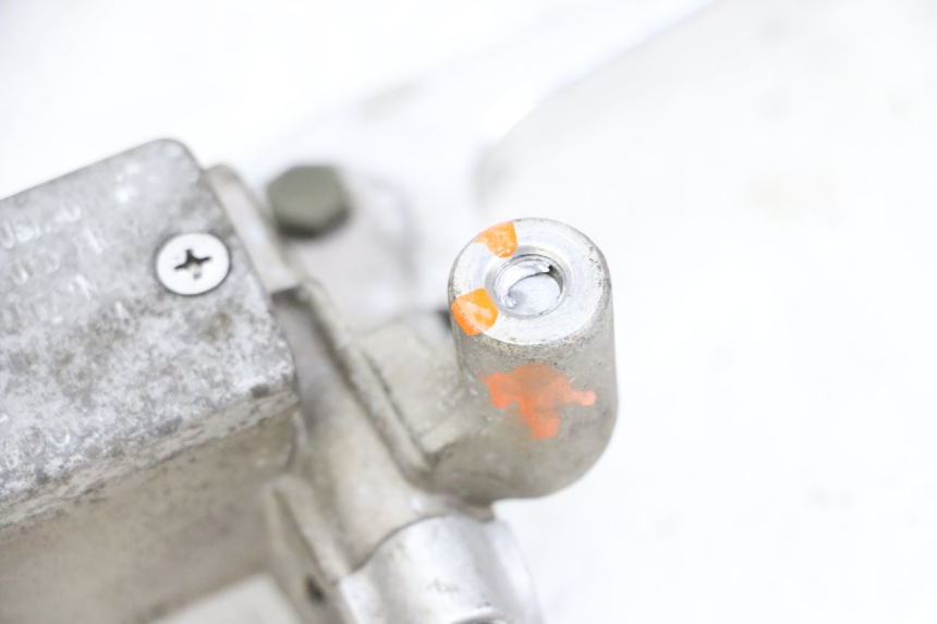 photo de FRONT BRAKE MASTER CYLINDER MBK FLAME X 125 (2007 - 2016) - Surface and material condition